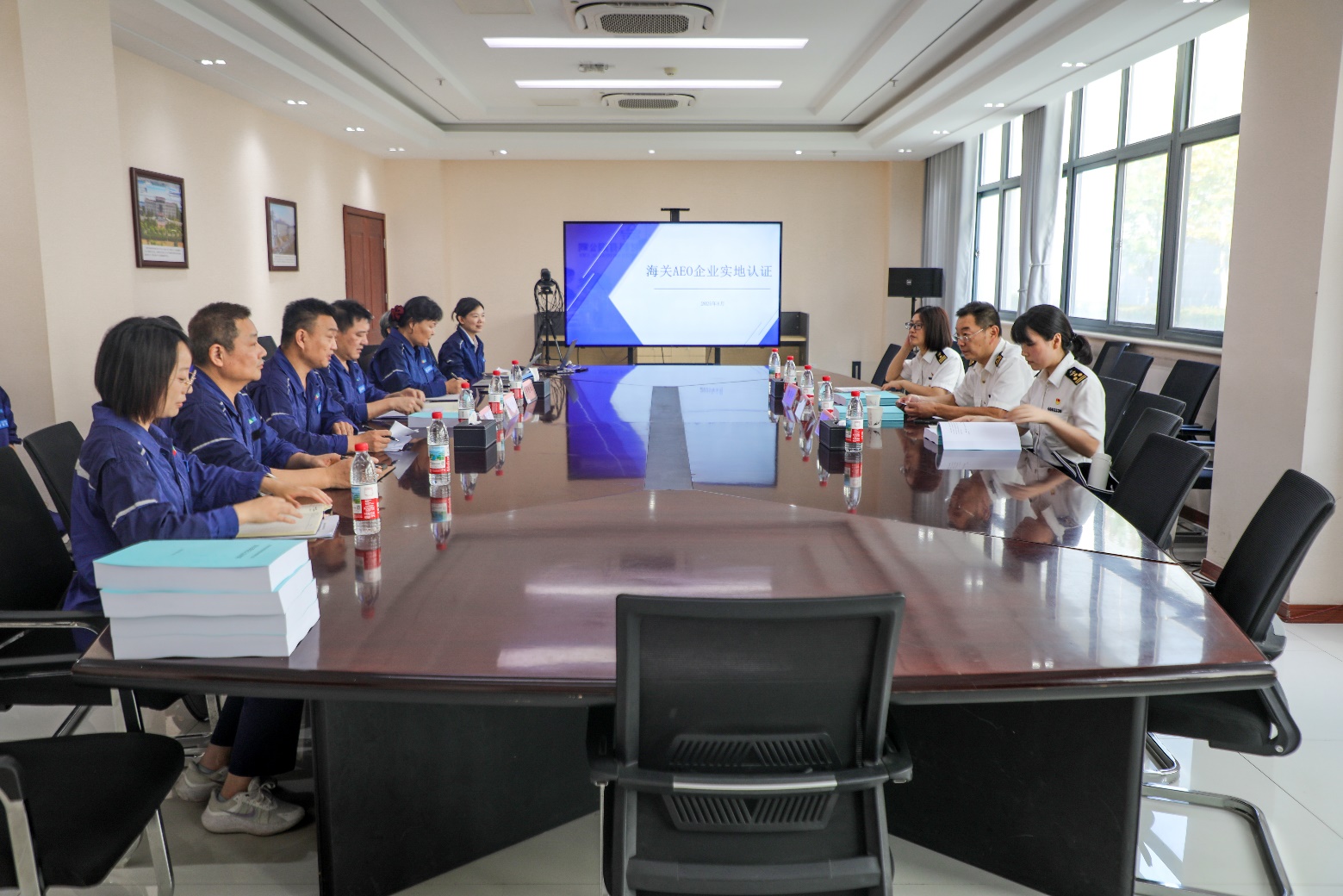 喜報(bào)！安彩高科順利通過海關(guān)AEO高級(jí)認(rèn)證企業(yè)復(fù)核，合規(guī)實(shí)力再獲權(quán)威認(rèn)可！